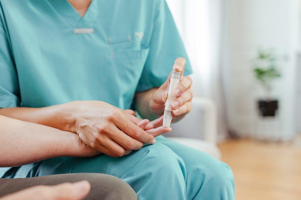 How Continuous Glucose Monitoring Improves Diabetes Care